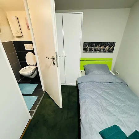 Kompakte & Guenstige Einzimmer Studio Кобленц