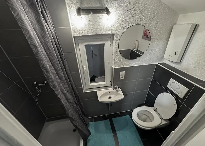 Kompakte & Guenstige Einzimmerwohnung * Coblence